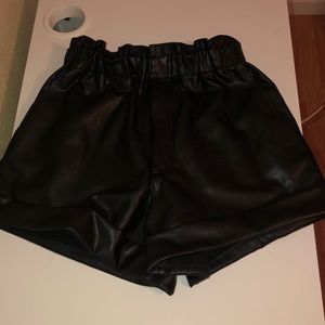 Abercrombie & Fitch BLK Leather Shorts Size M NWOT